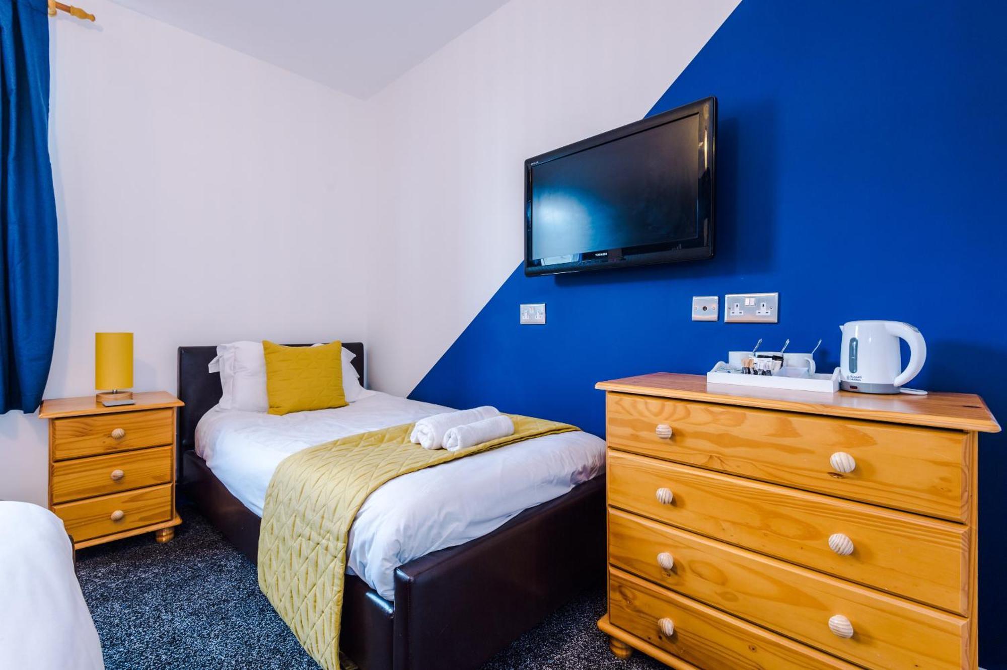 Pebbles Guest House Blackpool Exteriör bild
