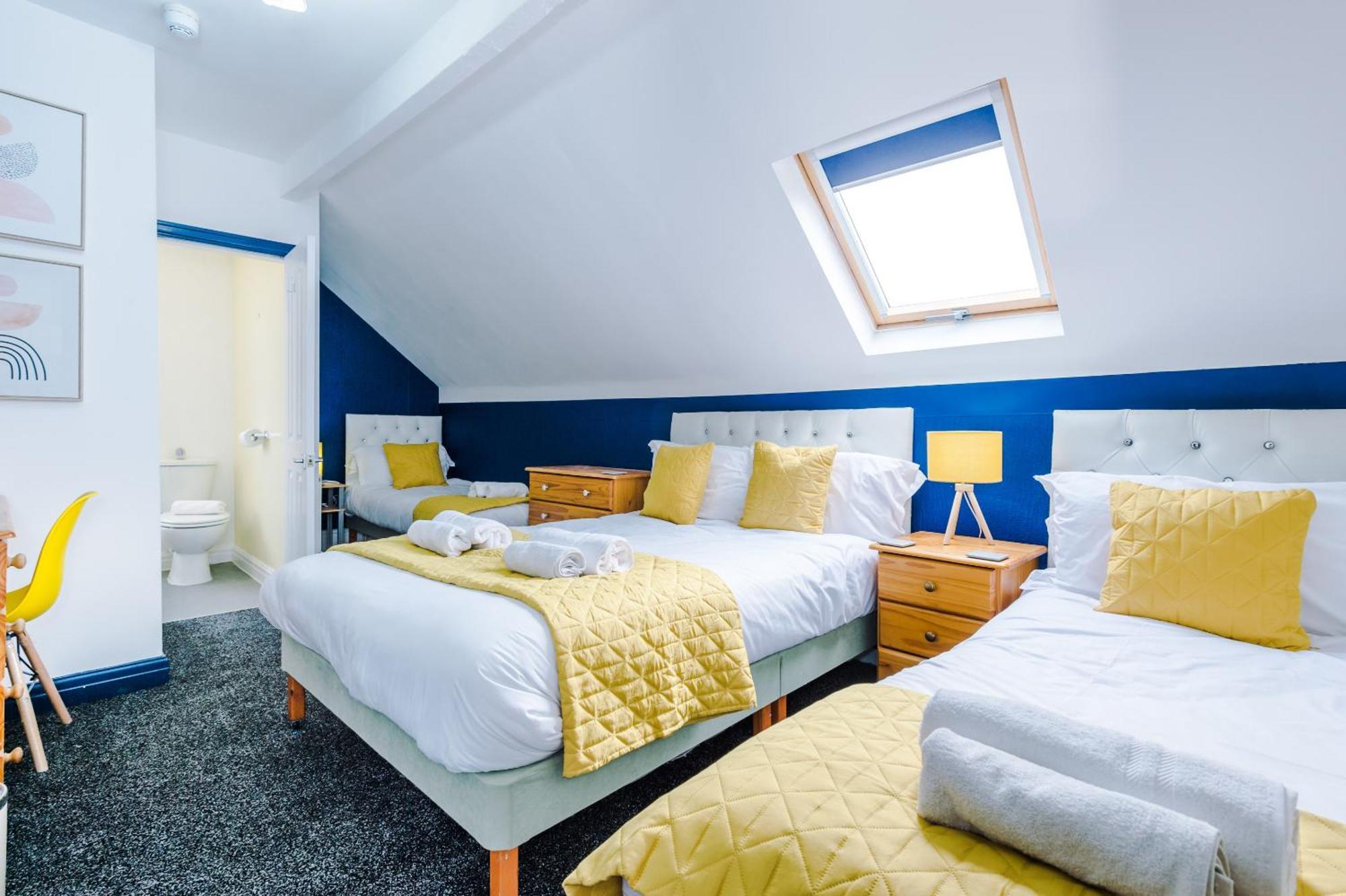 Pebbles Guest House Blackpool Exteriör bild