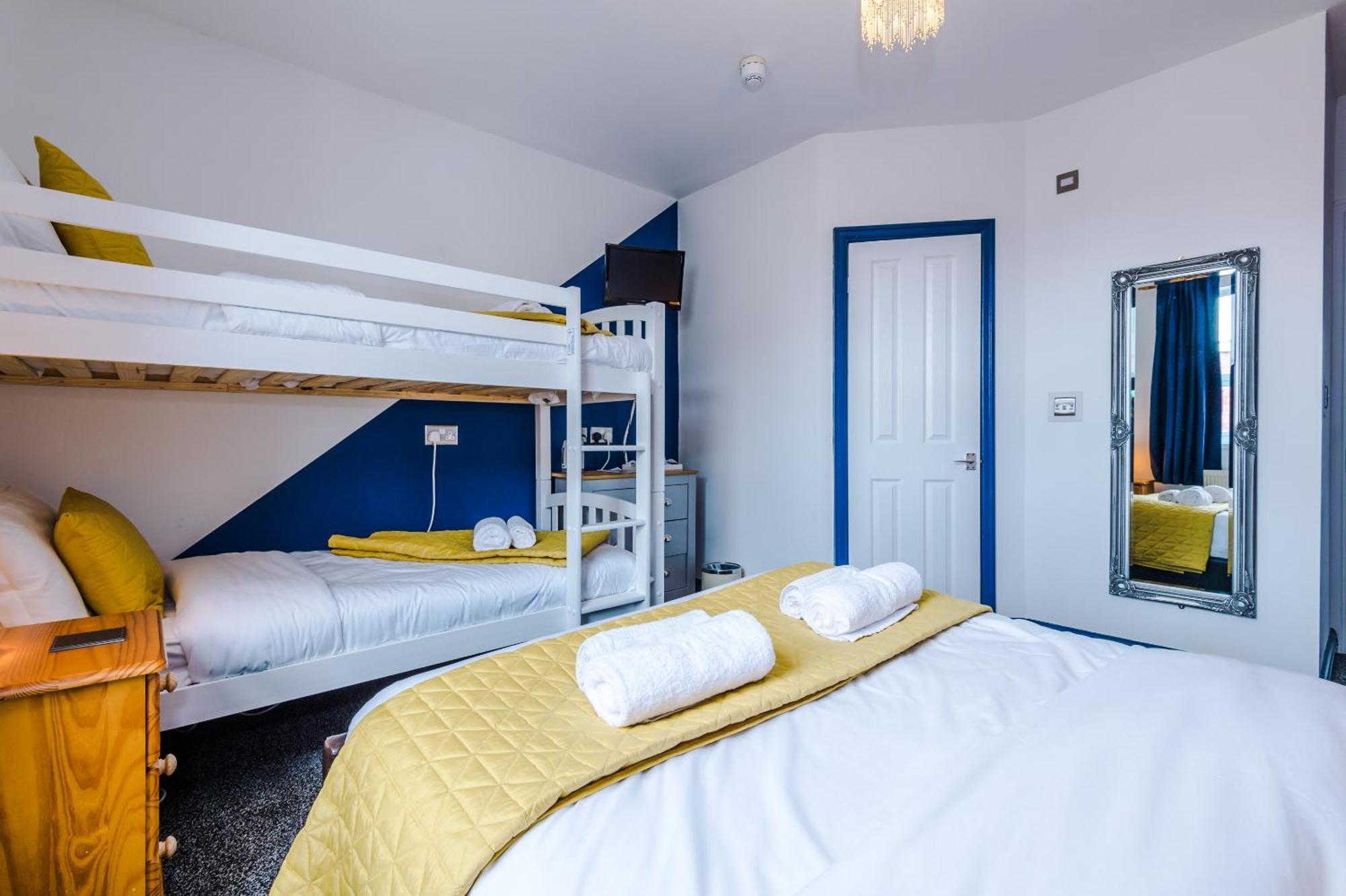 Pebbles Guest House Blackpool Rum bild