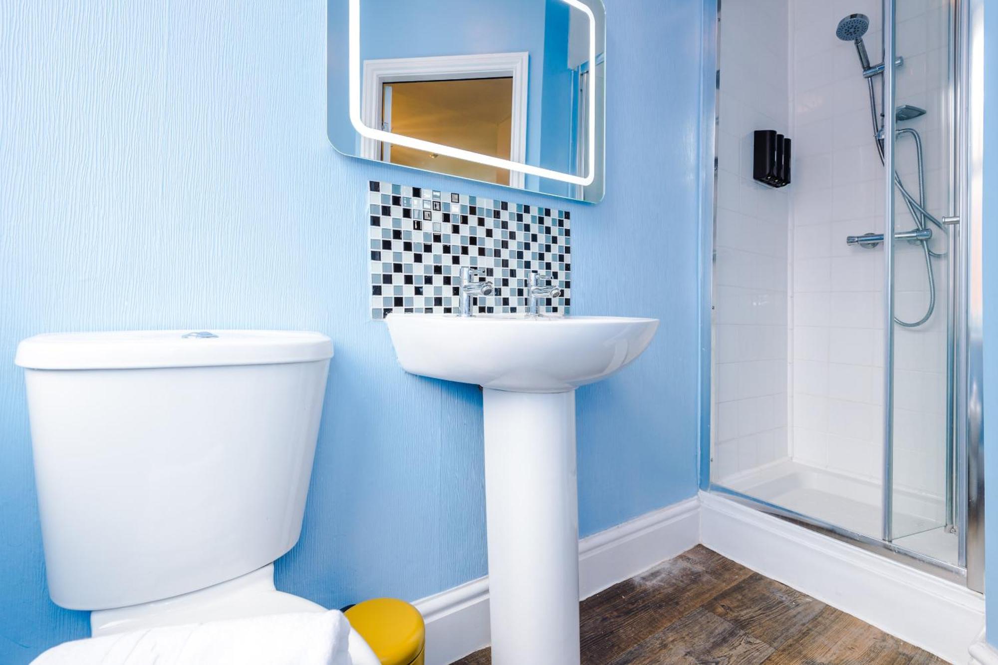 Pebbles Guest House Blackpool Rum bild