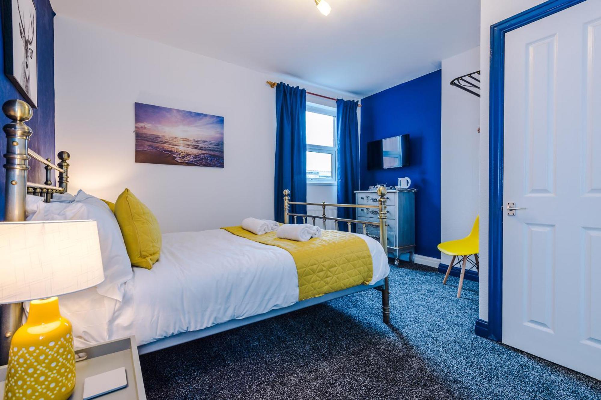 Pebbles Guest House Blackpool Exteriör bild